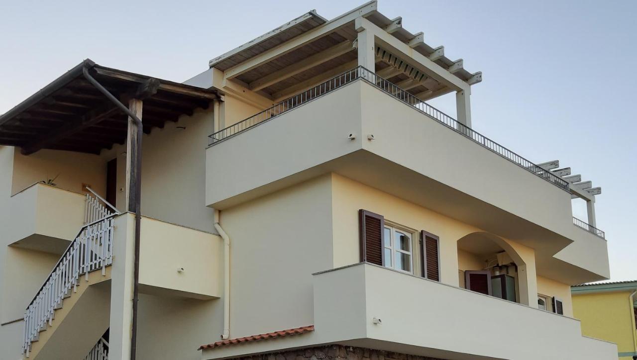 B&B L'Alba Nel Golfo Castelsardo Εξωτερικό φωτογραφία