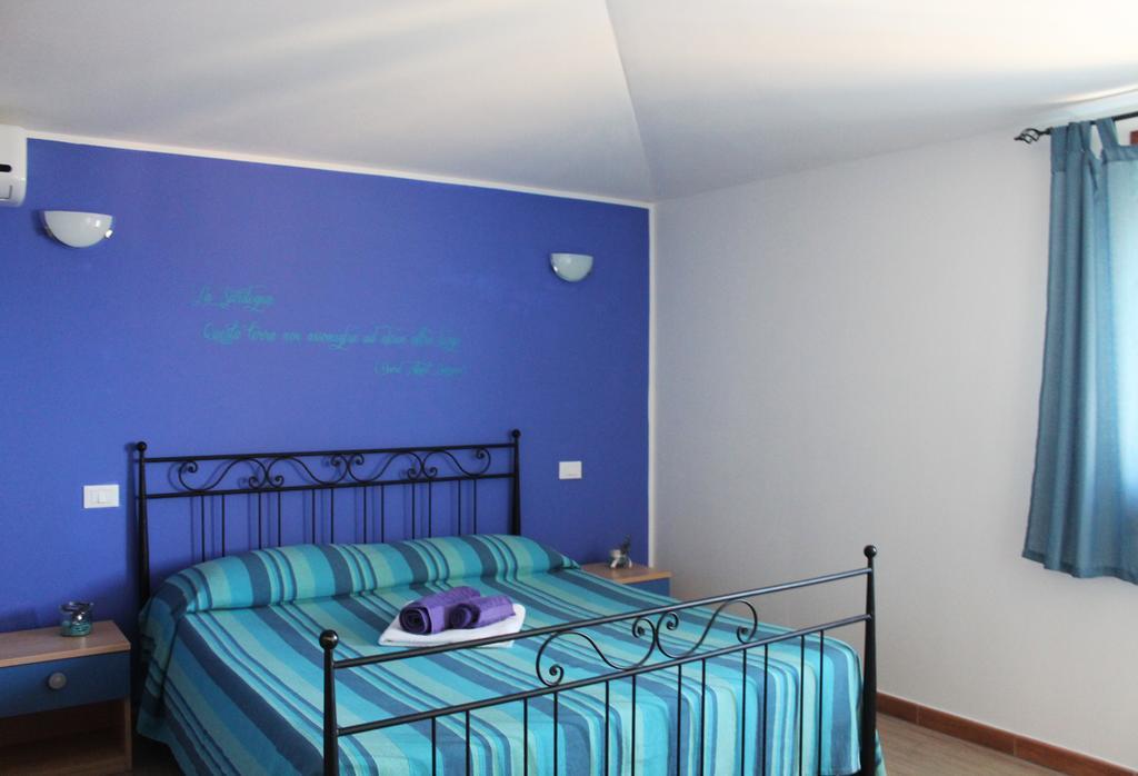 B&B L'Alba Nel Golfo Castelsardo Δωμάτιο φωτογραφία