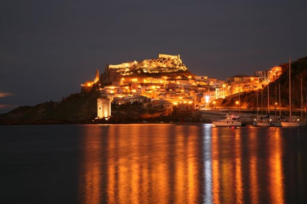 B&B L'Alba Nel Golfo Castelsardo Εξωτερικό φωτογραφία