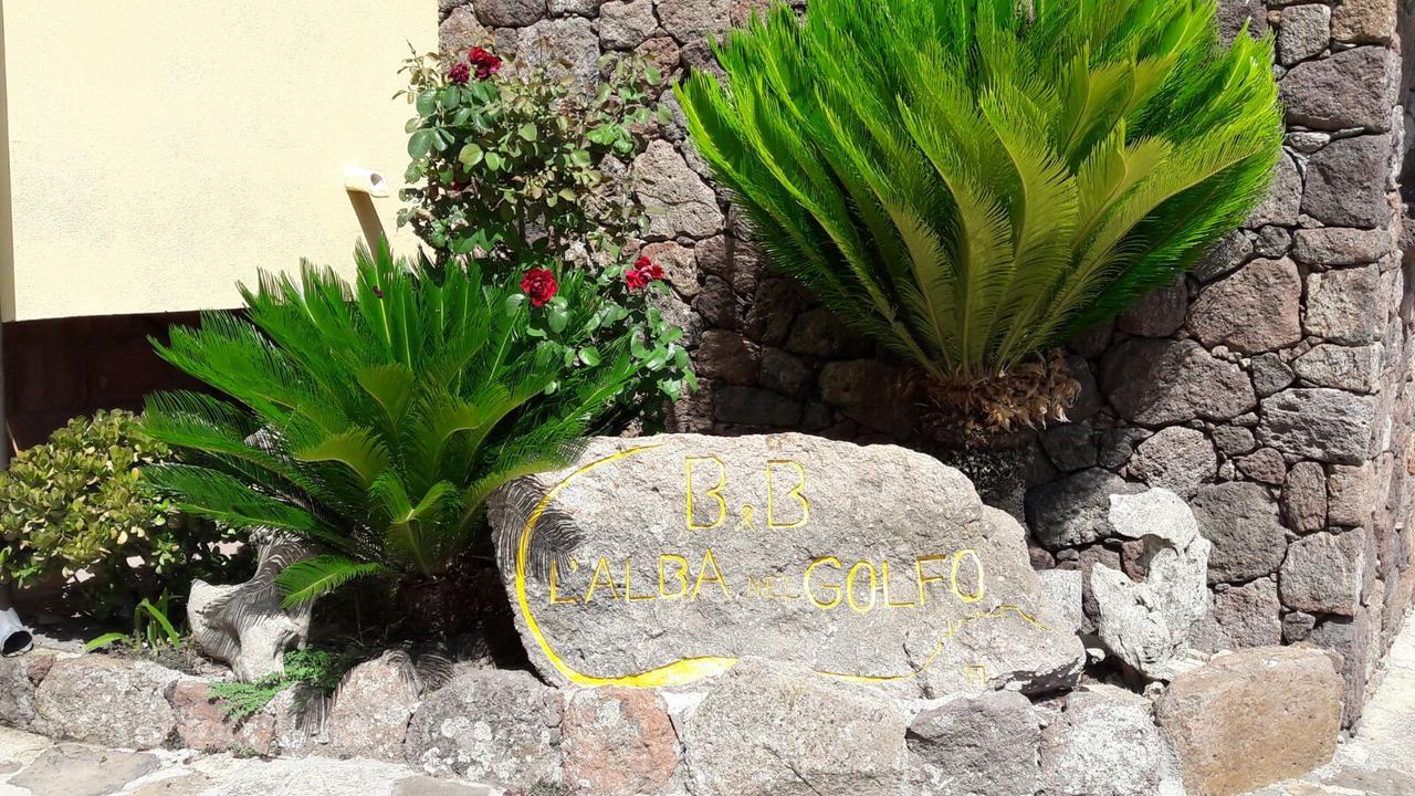 B&B L'Alba Nel Golfo Castelsardo Εξωτερικό φωτογραφία